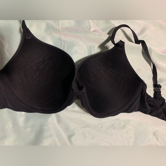 Victoria’s Secret T-shirt push-up bra Full coverage 32D underwire black bra - Picture 4 of 6